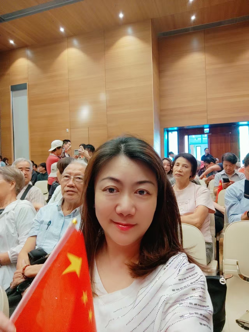 香港島婦女聯會 林奕副主任