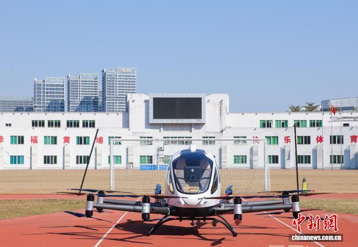 202601112b9e60fe9f3c4e2383f545b14142b73b_202601112f4c8b2ecac94c07937a6dc066329929