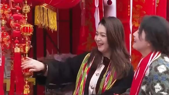 臘月“忙年”模式拉滿“年經濟”煙火氣裡涌動經濟暖流-紫荊網