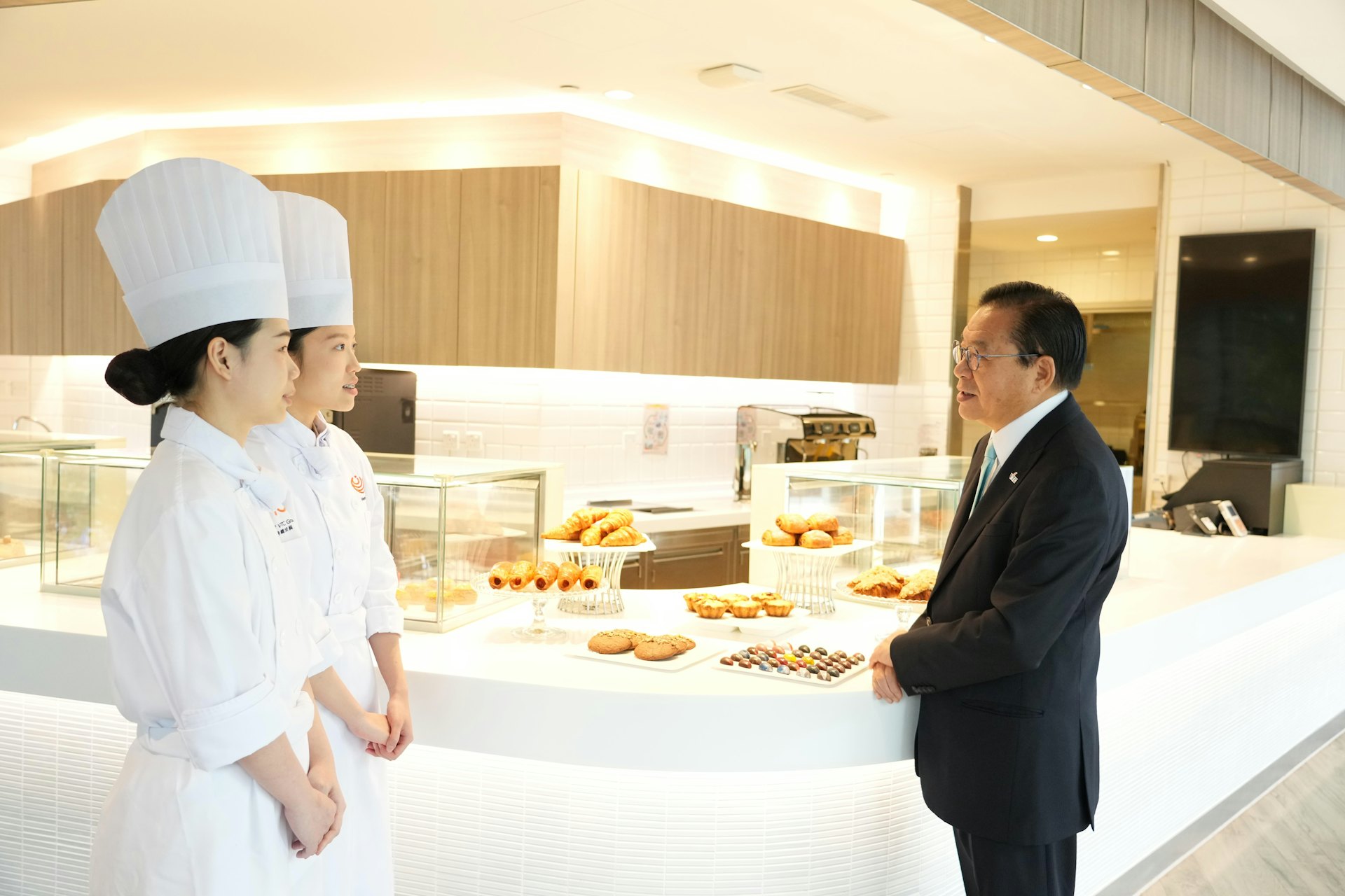 VTC主席林健鋒表示職專教育的就業前景很廣闊,寄語年輕人要敢於探索、多元發展。(VTC提供圖片)