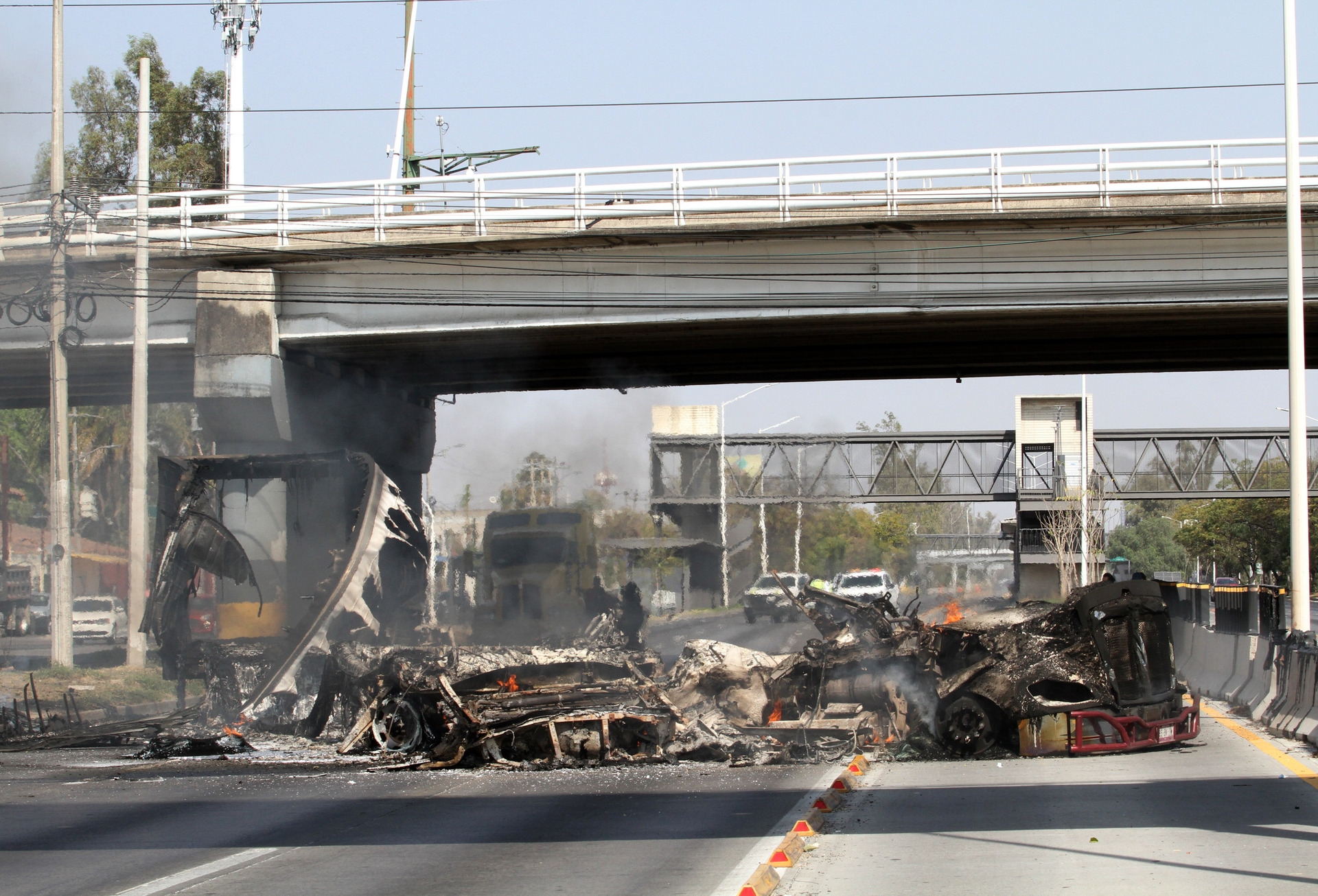 墨西哥毒枭在军方抓捕行动中受伤身亡（2）XxjpsgC000032_20260223_PEPFN0A001