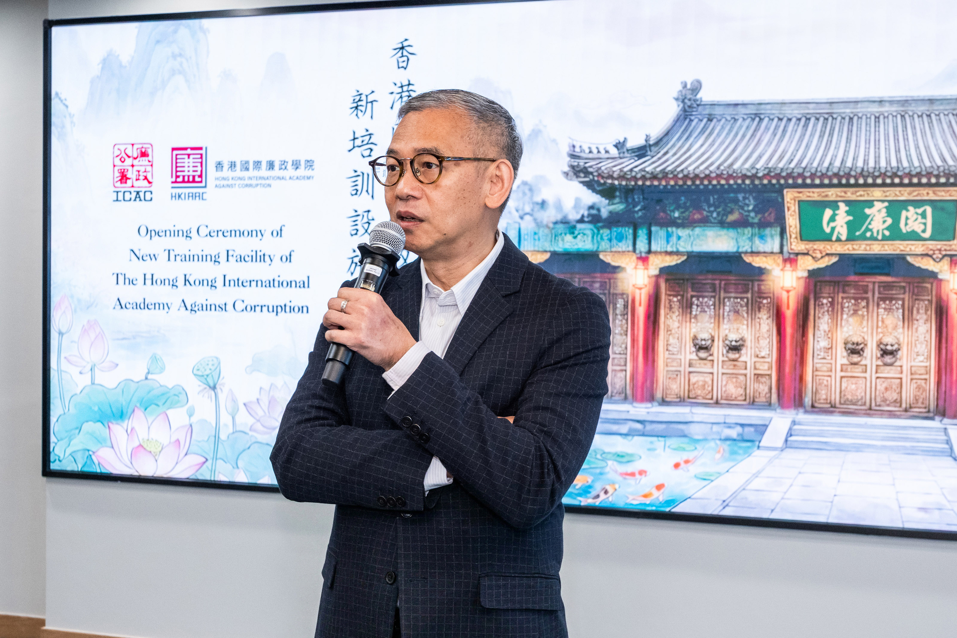 img0_SA103710_R32_edited