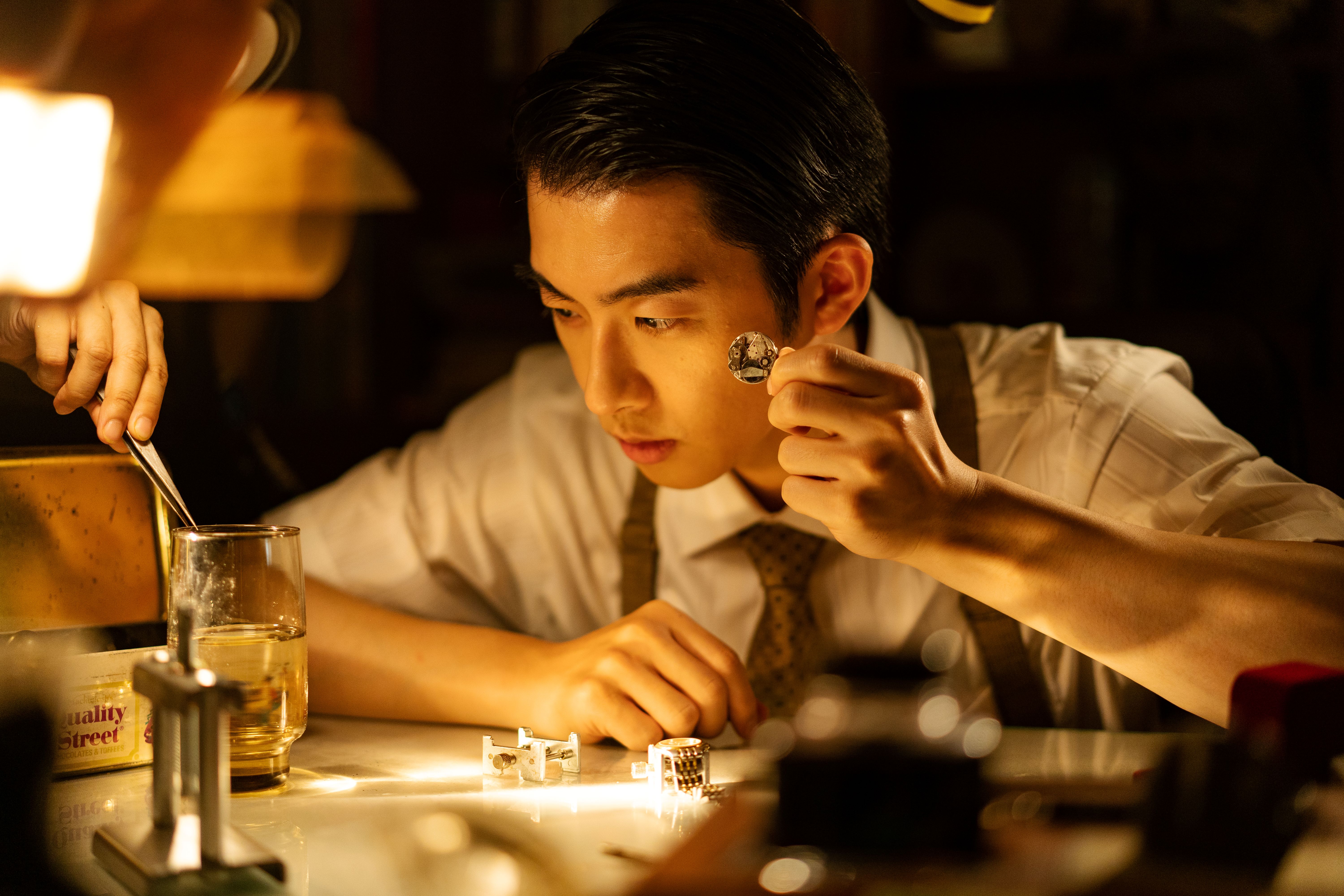 【劇照】蕭子墨從閩南語到粵語自由切換，感謝好友 Anson Kong 江𤒹生「日常訓練」