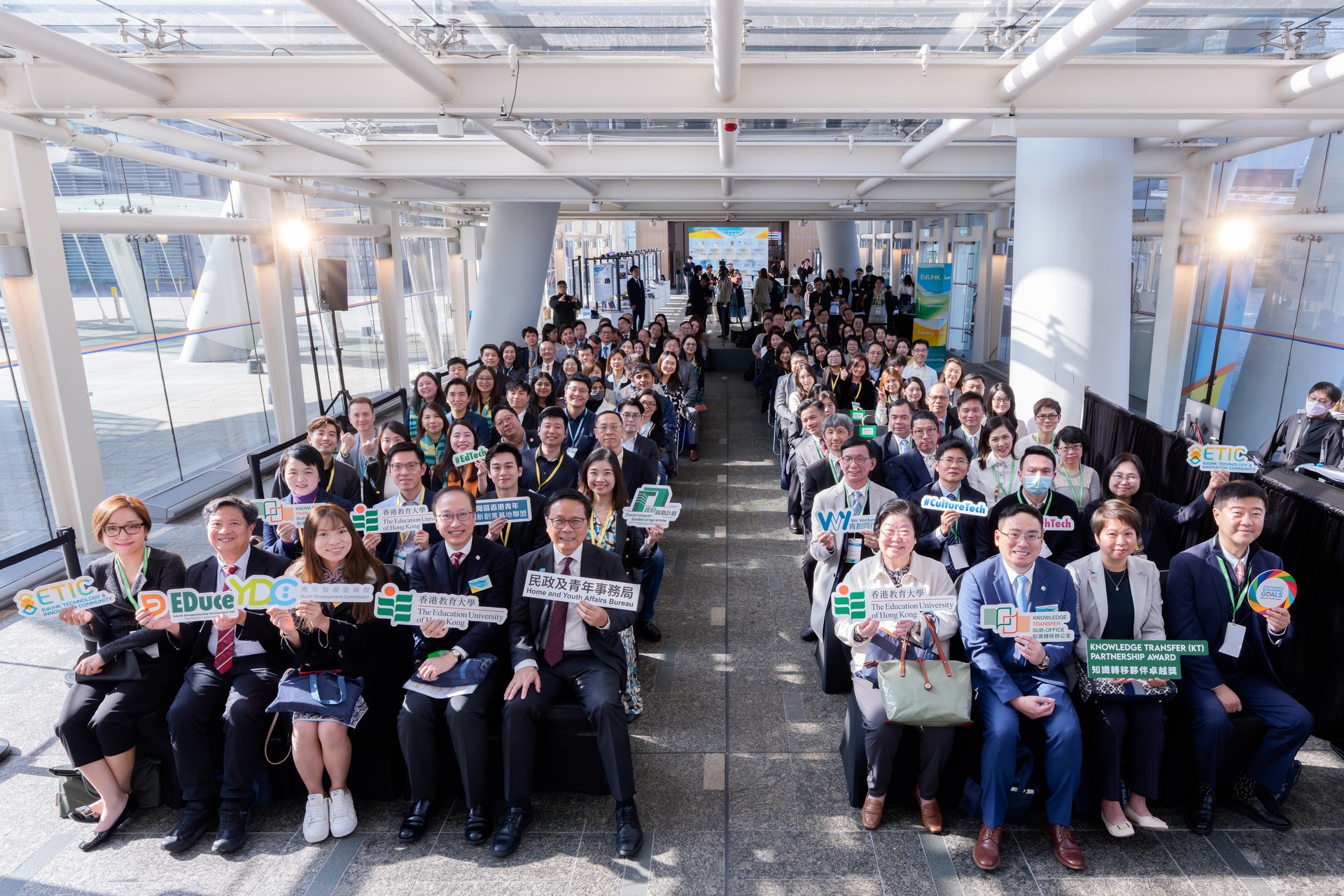 1_20260205_KT_SALON_267