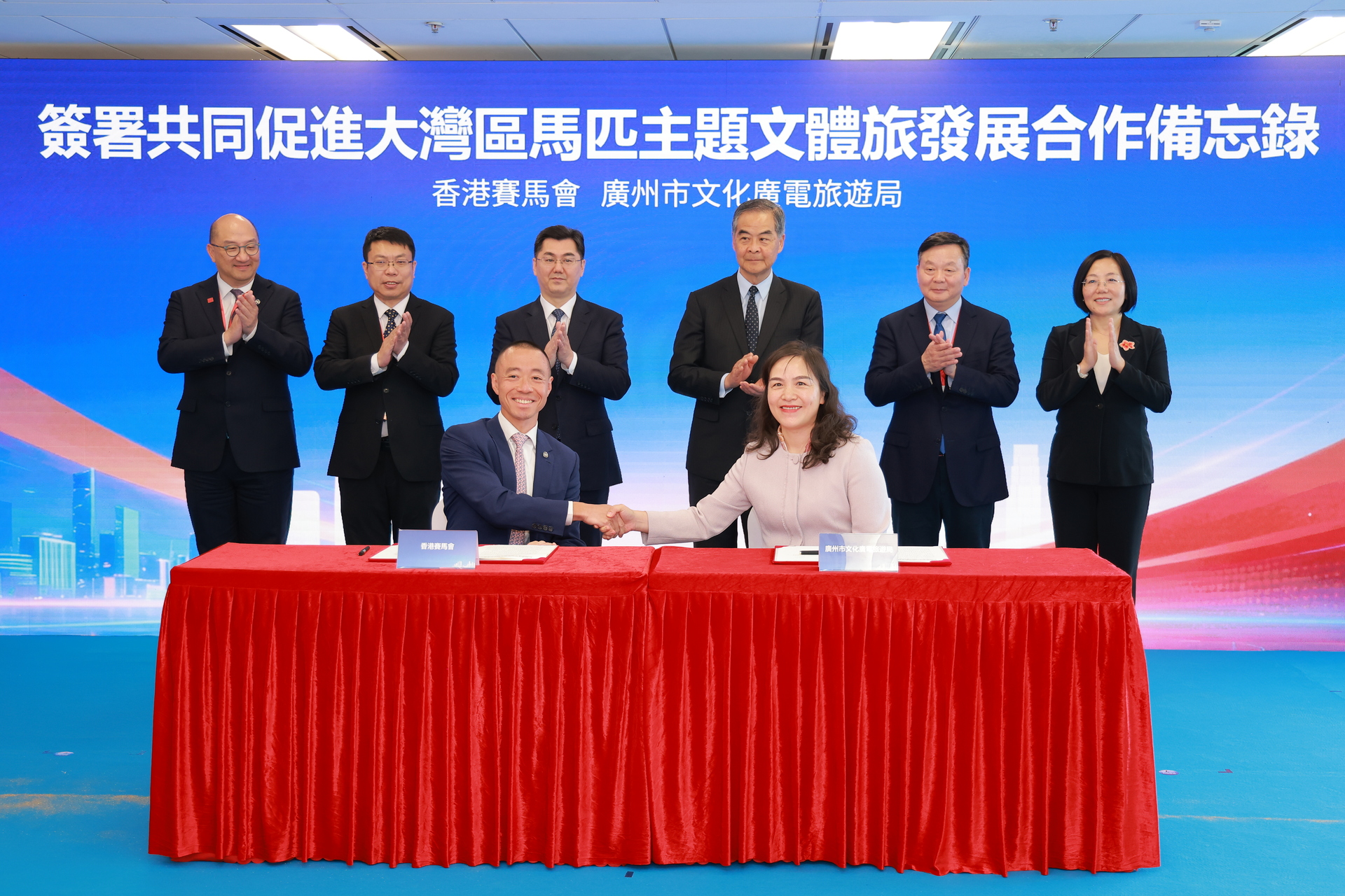 35355433daaf3692d22b7a95a0142c28