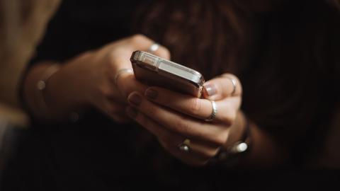 新闻背后| 提供电子设备密码国际上早有先例澳洲法例订明拒交可判囚10年