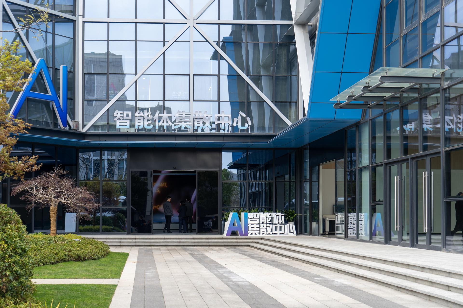 99a76a007325548f98d1a0c5b6b75d78