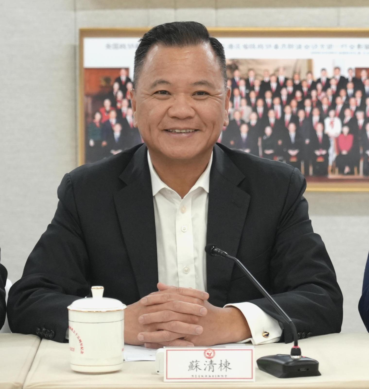 12df880f-a687-4a0a-a0e5-305c76d64edb