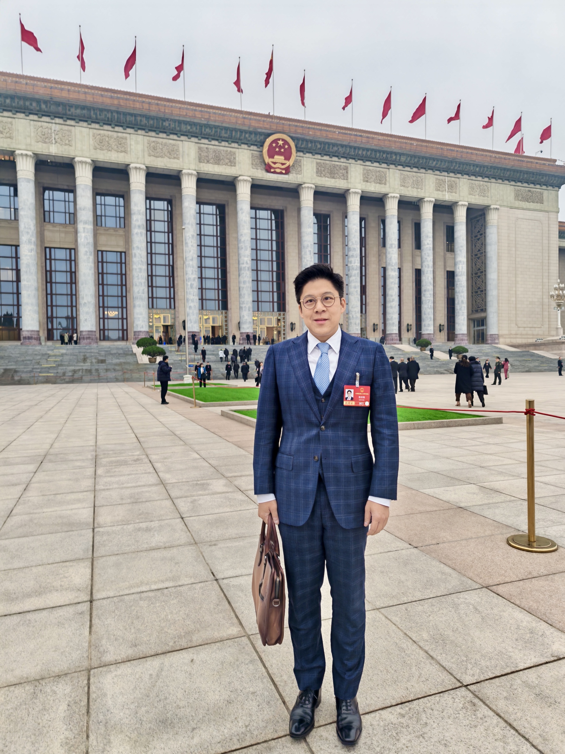 b2932eeb3c28ae1ebf9fc614800ff369