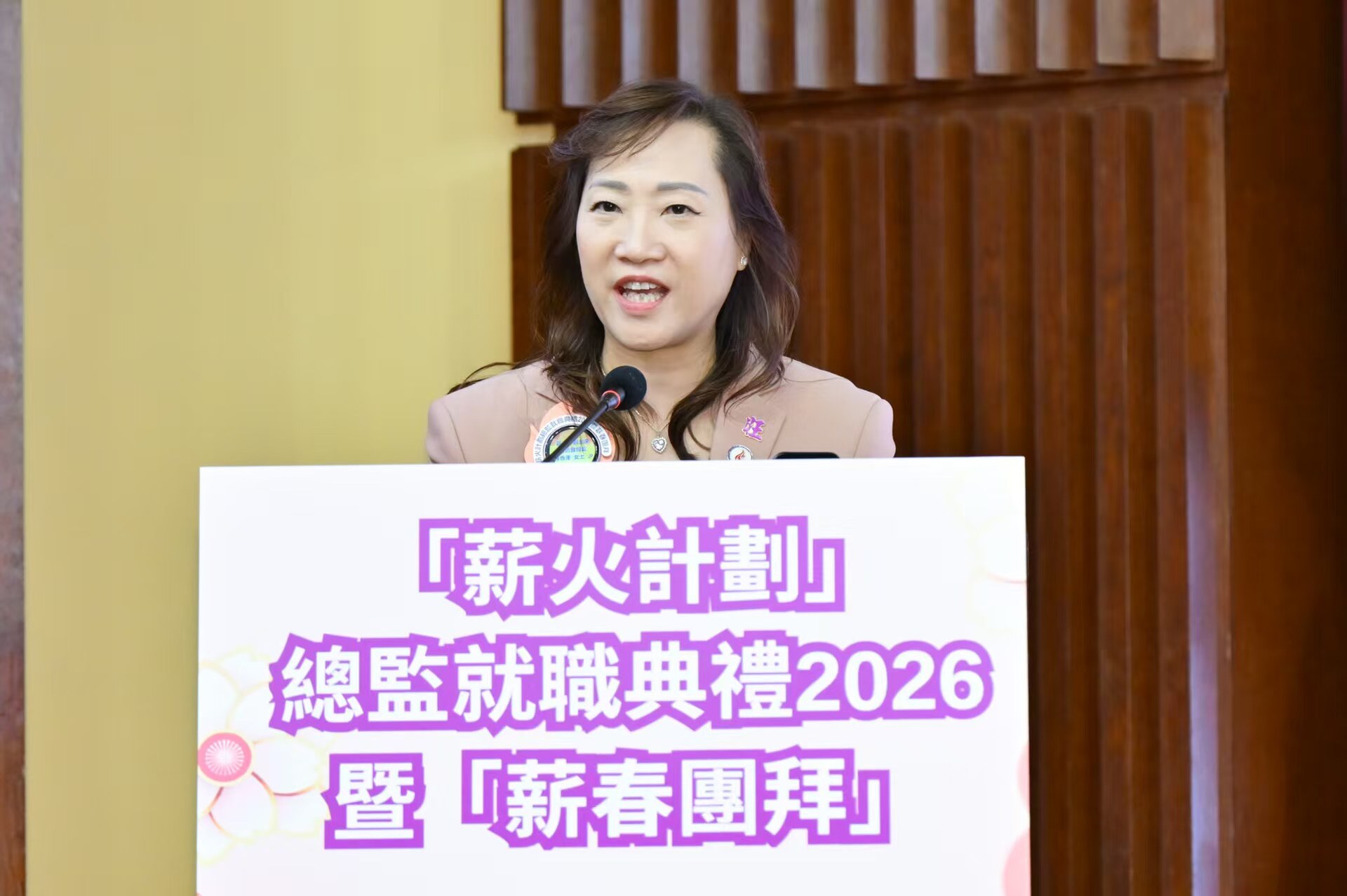 a22e001fcb9d1f125d1e5c81590c1ae2