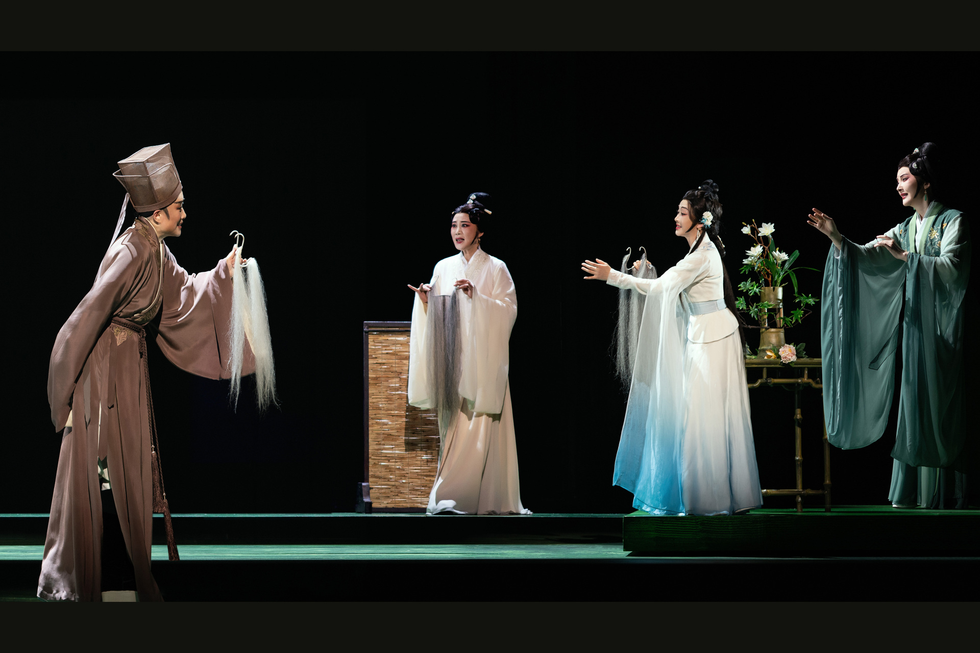 wecom-temp-3567010-aa4852fa5af73a5a7950265e520e8e4b