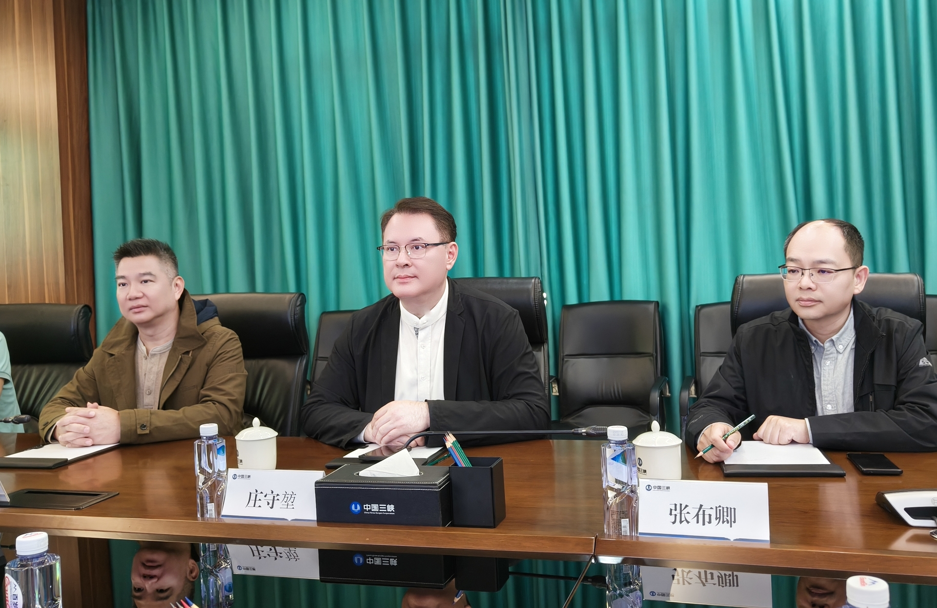 b220f0292e0caa2503c1e3bb4aae74cd