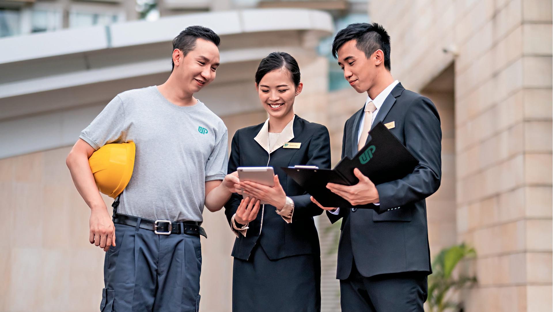 丰盛生活通过提升技术整合及开发创新应用程式，大大提高营运效率和服务质量。