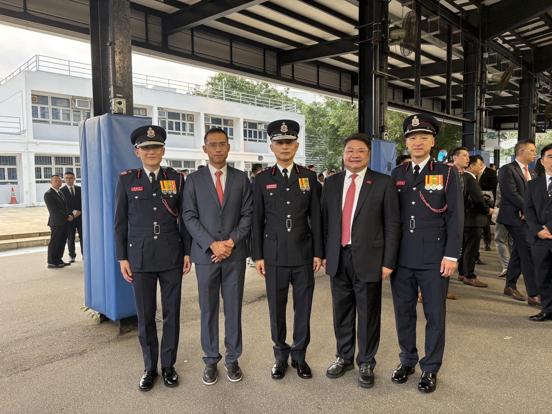 233dfb7dfc7daca8928b61b35ae698fd