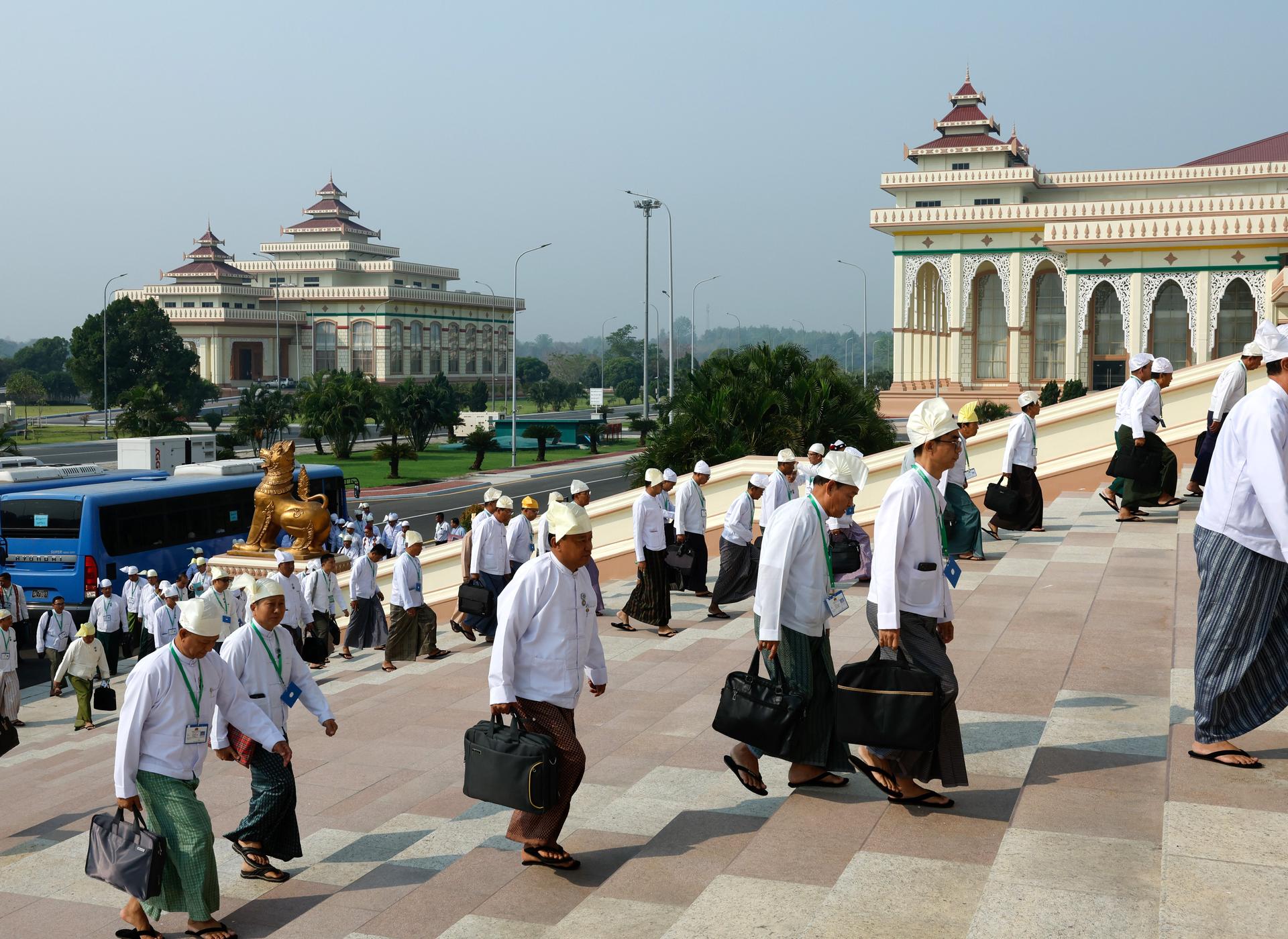 (XHDW)(1)缅甸总统选举团将于3日投票选举总统XxjpsgC000160_20260402_PEPFN0A001
