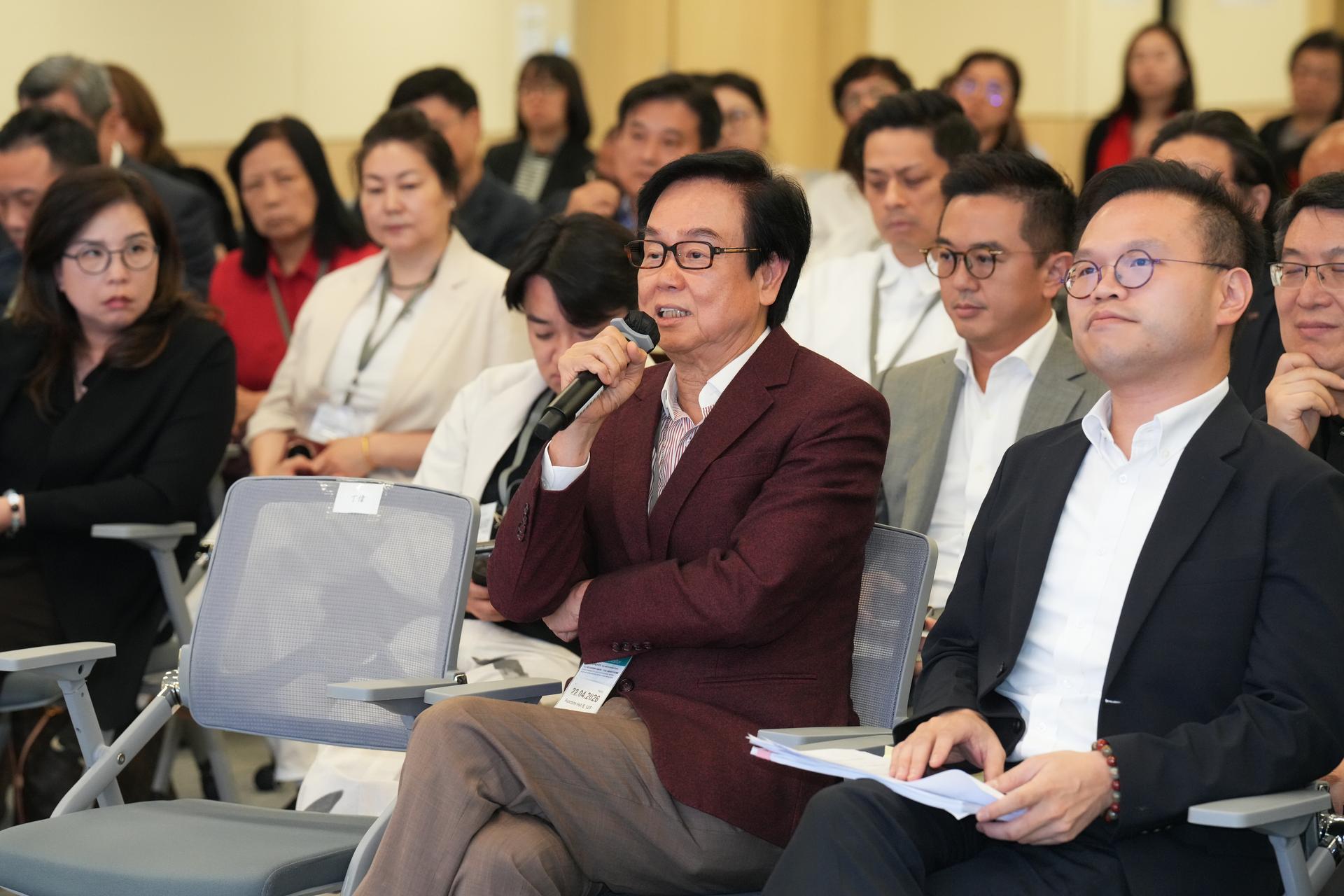 8 與會者發言（黃百鳴先生）