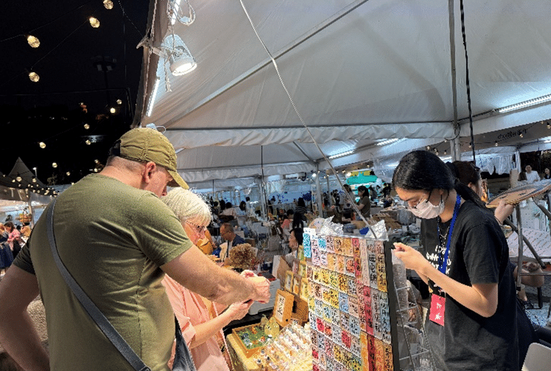 MAIN1776995828918EOISXRJWJ8