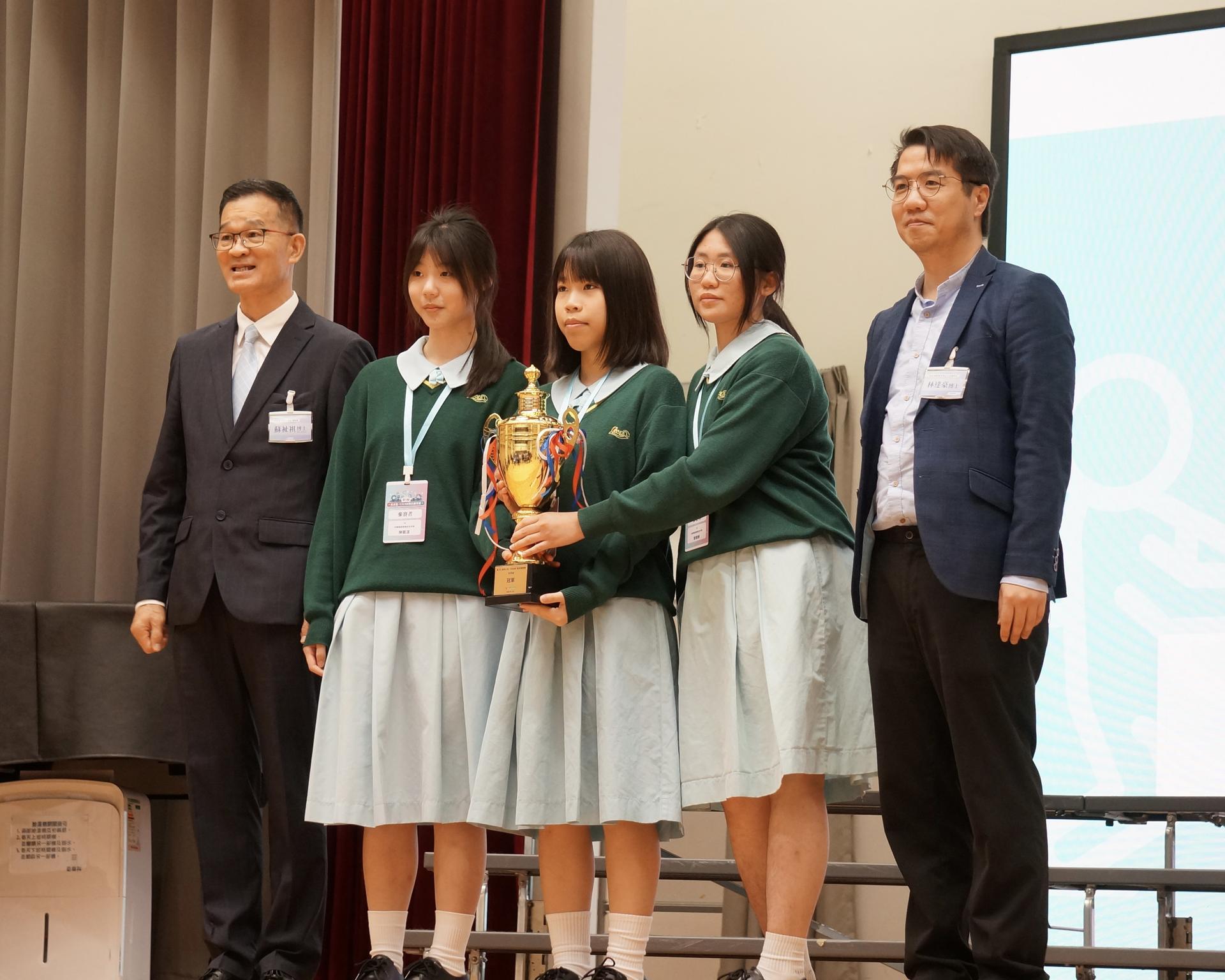 5) 中学组冠军-中华传道会刘永生中学