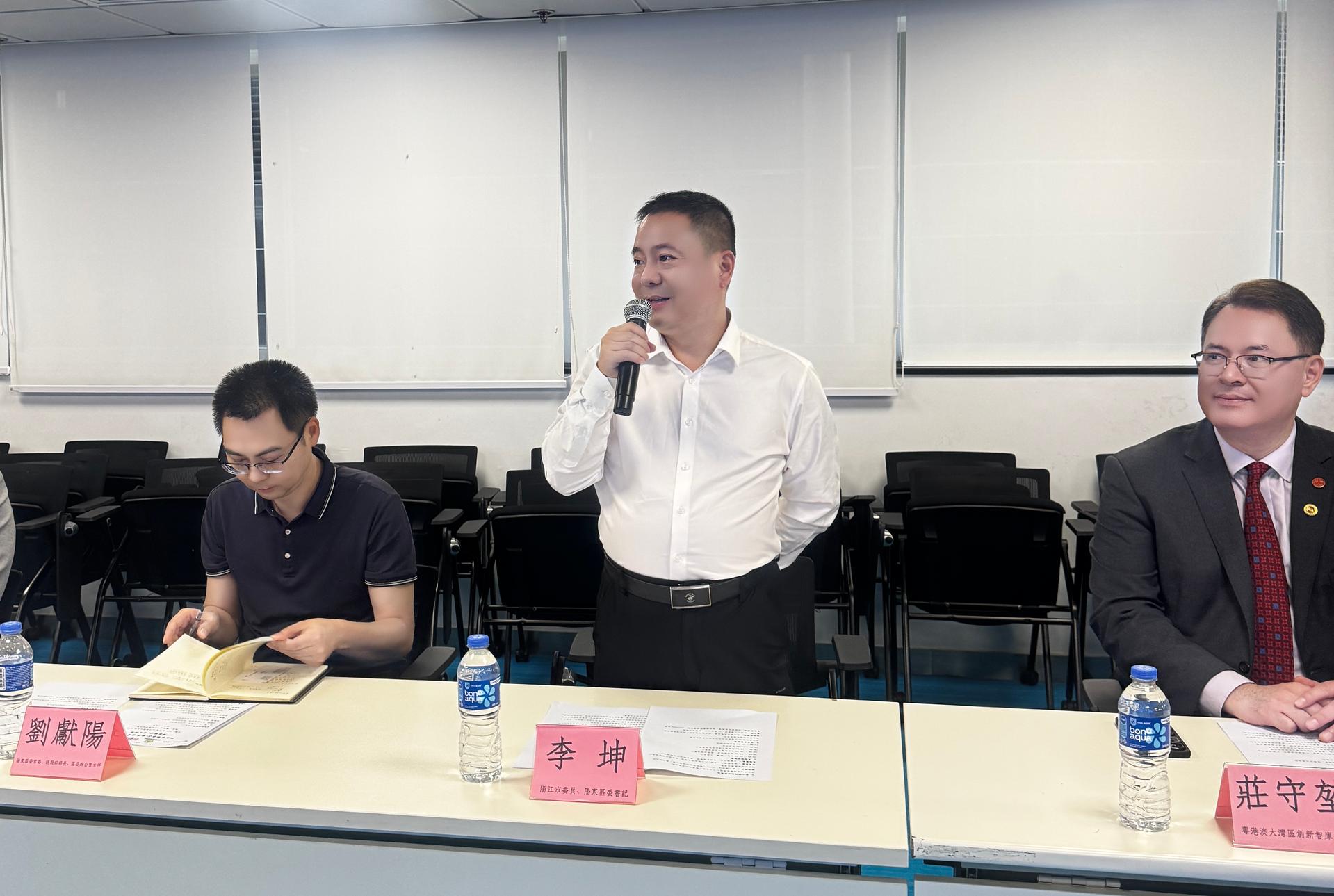 c57446c1aa43e78571c52c10f710d9ce