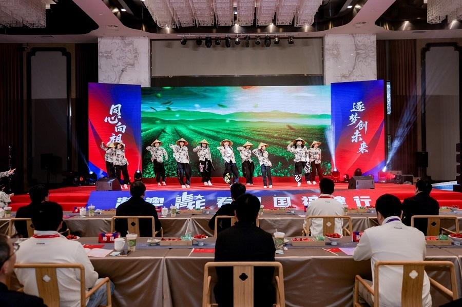 港澳青年交流团访福建武夷山-港青实地感受国家生态文明建设等成就