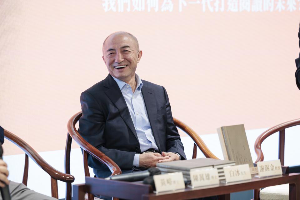 講座回顧-閱讀世代的自白-在AI浪潮與碎片化時代-我們為何仍需翻開書本
