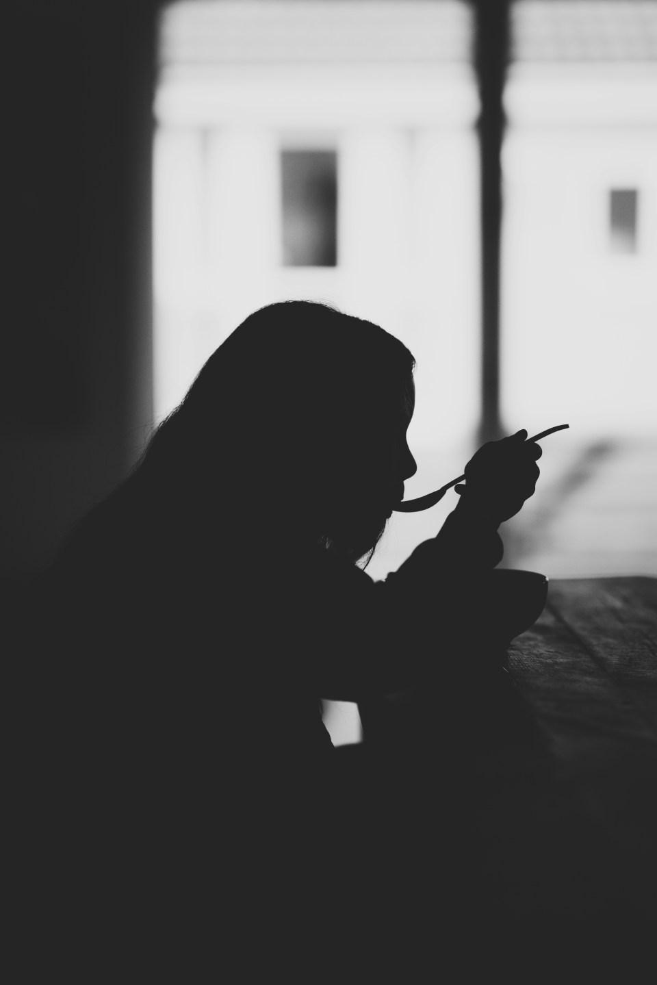 薦書-物質充足-科技發達的時代-我們的孩子為何更空虛