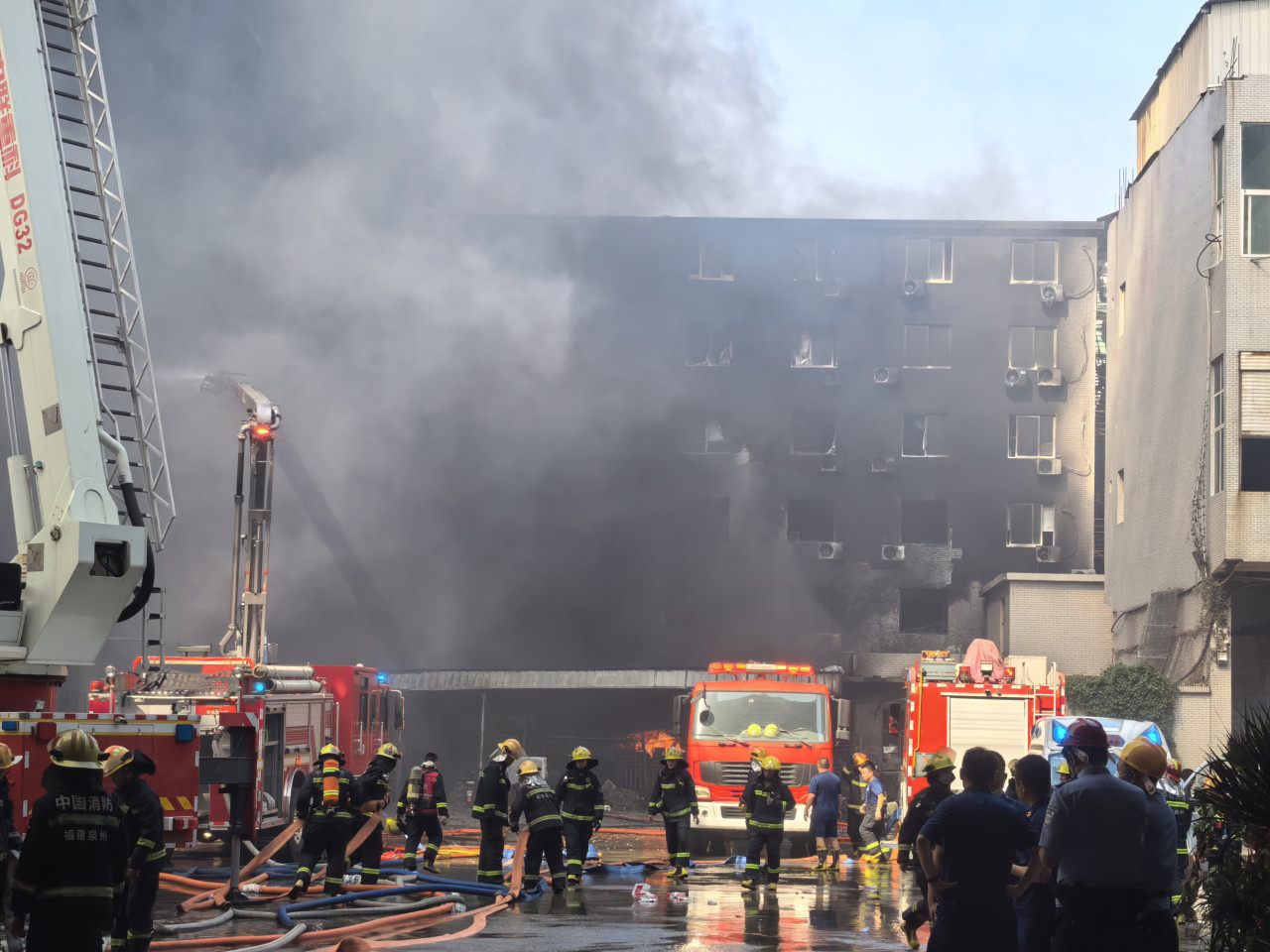 福建晋江鞋厂大火造成28人死亡所属企业负责人已被控制- RTHK
