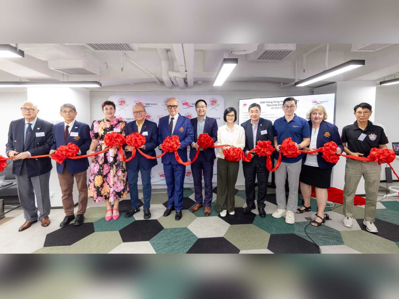 國際龍舟聯合會在香港設立總部，並於上月底舉行開幕儀式。（中國香港龍舟總會社交網站圖片）