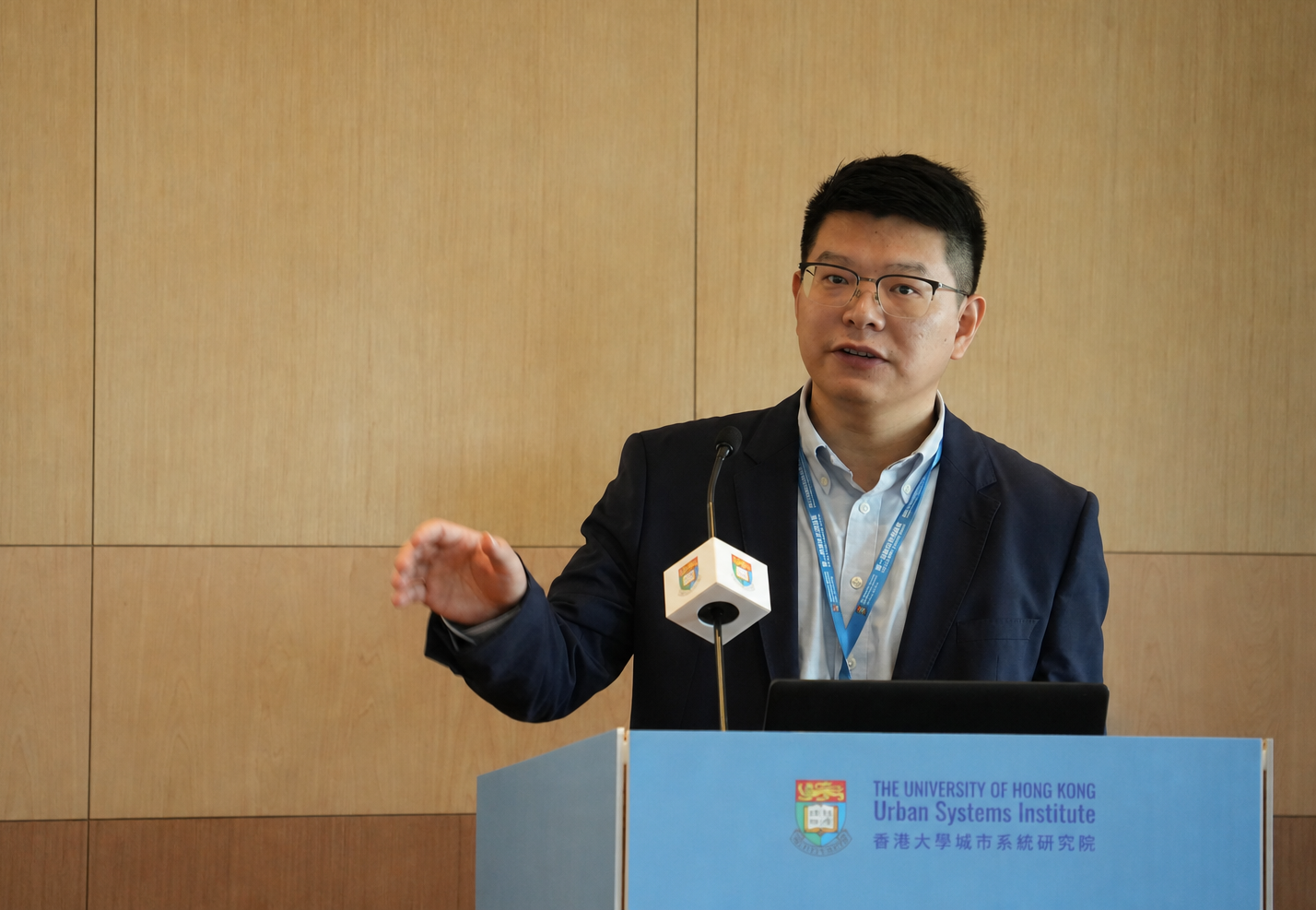香港大学城市系统研究院副院长、建筑学院陈斌教授