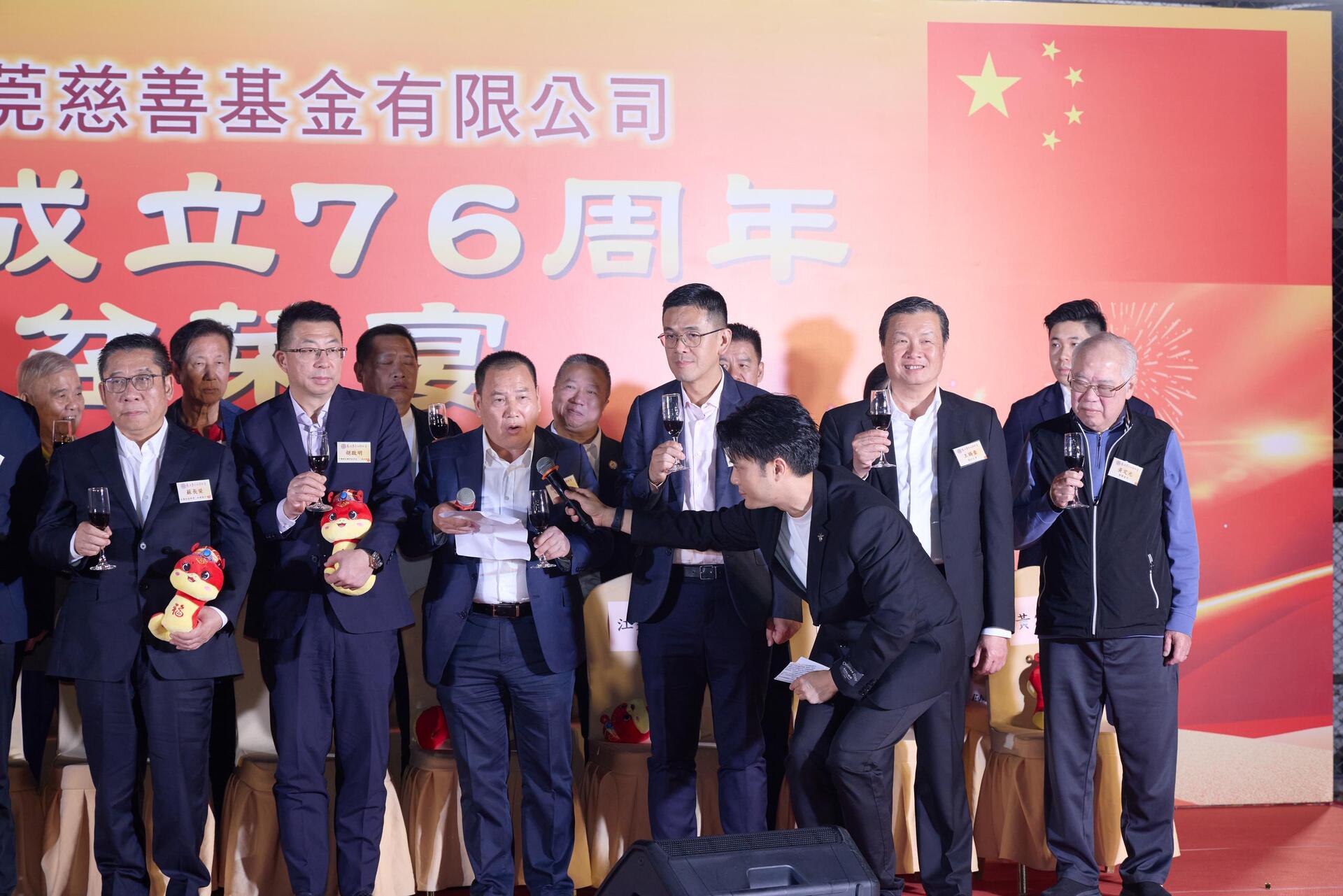 7184b8a838304964aad21e71f397546c