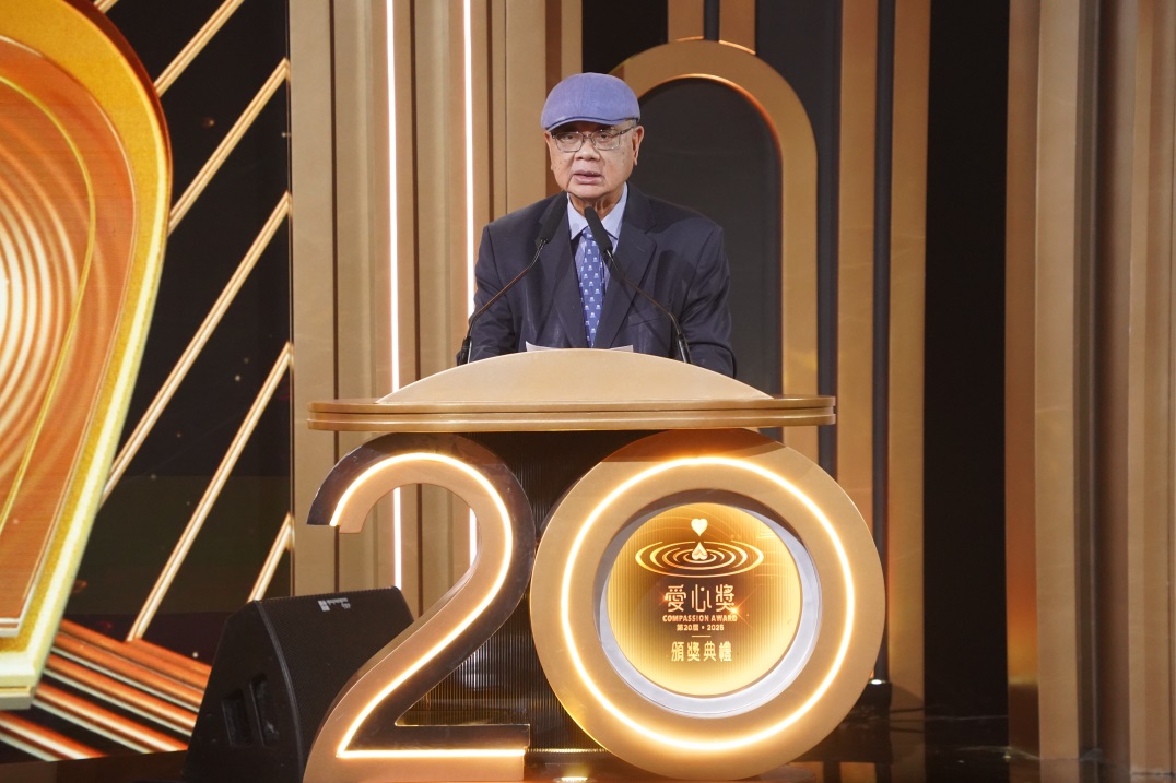 60737ef4c2cf4789bab373b8e15cb996