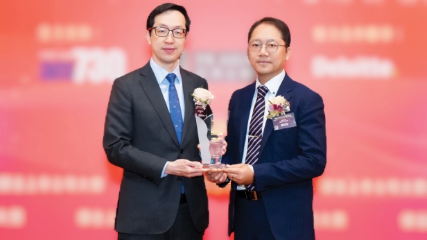 a74e83bebd7a4e3c8289590ab6f1e34c