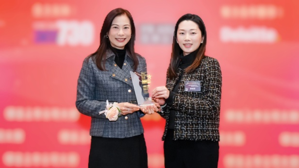 60ae4e9cb87f4557ae4ddeada7ebc17f