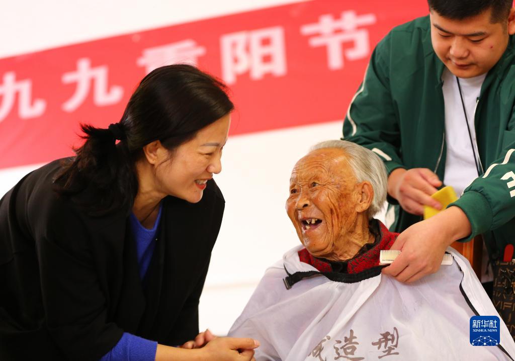 1129083139_16668666765161n