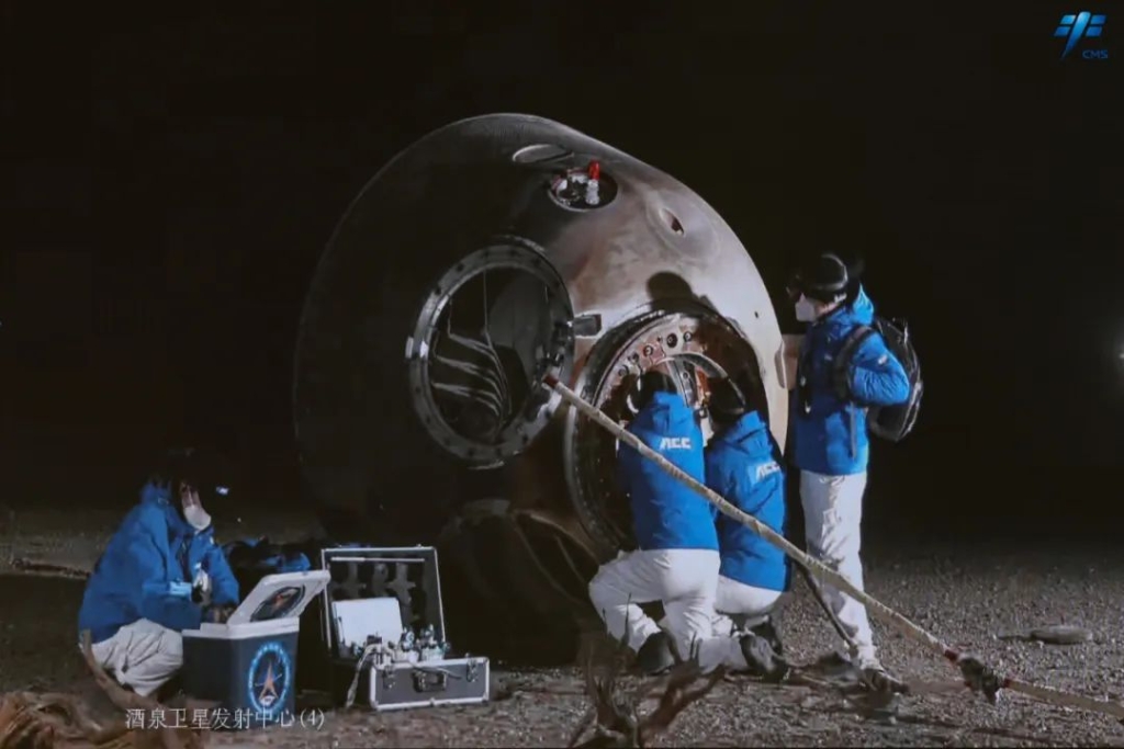 9b3a16d8fdc54cfbbe6d08ca02c408e3