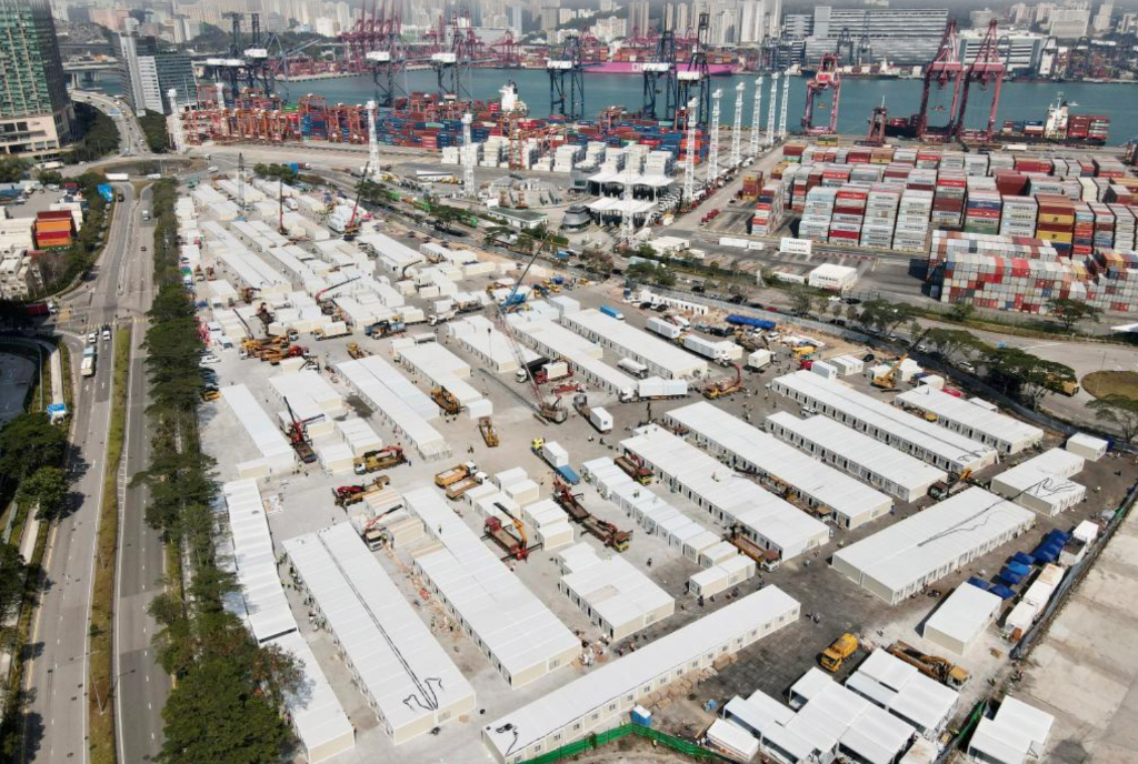 2月26日拍攝的青衣方艙醫院(無人機照片) 截屏2022-02-27 上午10.30.35