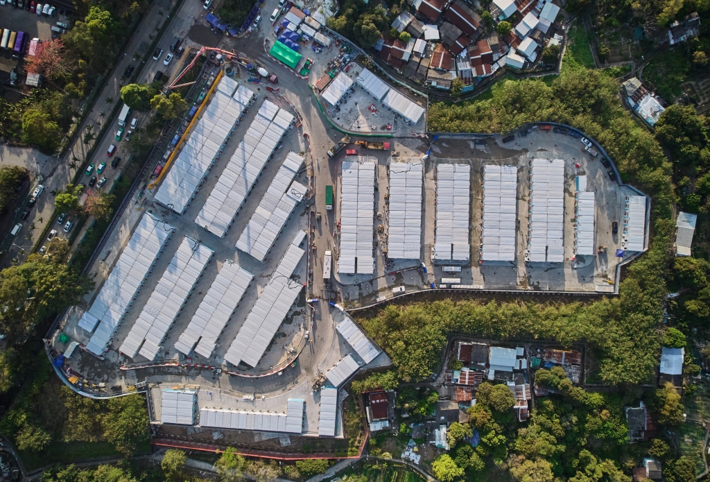 3.3月13日，中央援建香港粉嶺社區隔離設施交付使用（圖：新華社）