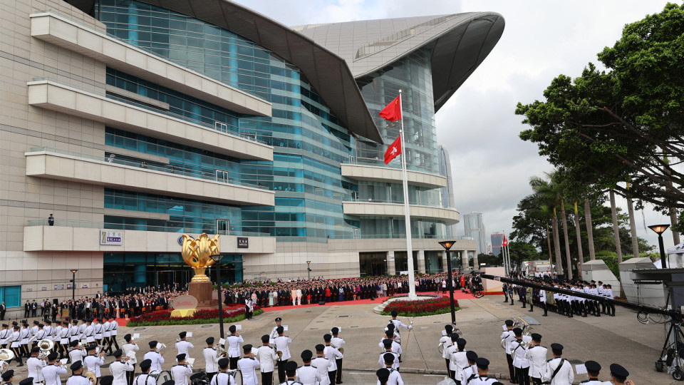 1cc2c1b7dbaa44da994b1ec4e3ade2c2