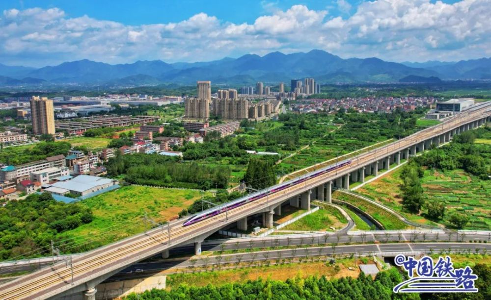 1129855406_16943319518411n