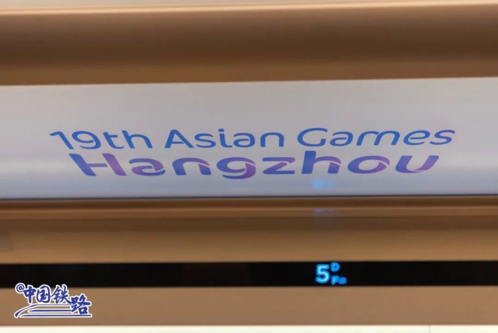 1129855406_16943319518451n