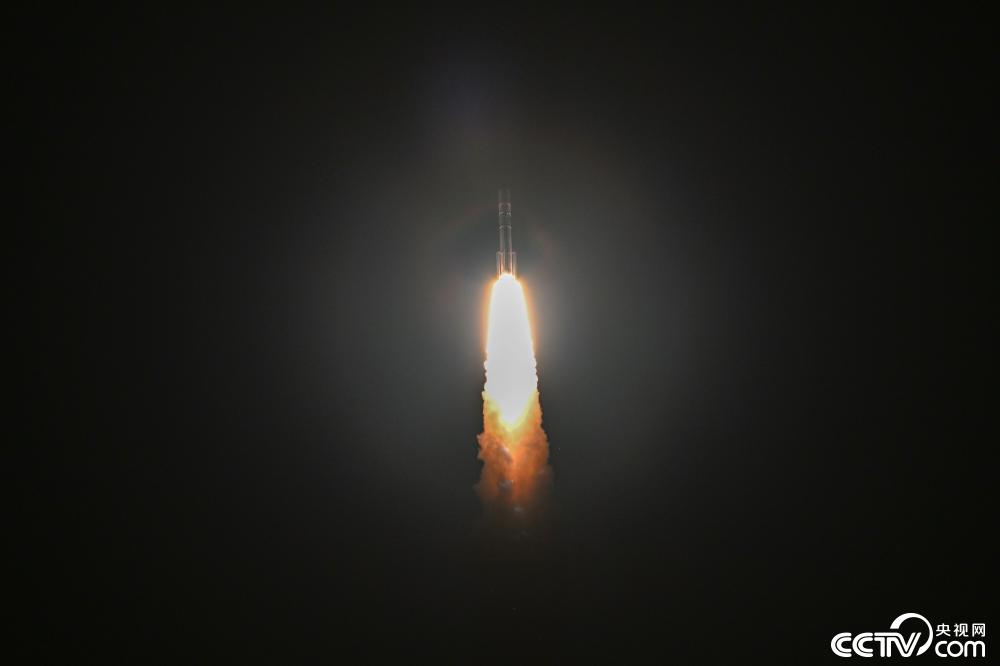 PHOT89Fztpw8aPkTUT3136h5240108_1000x2000