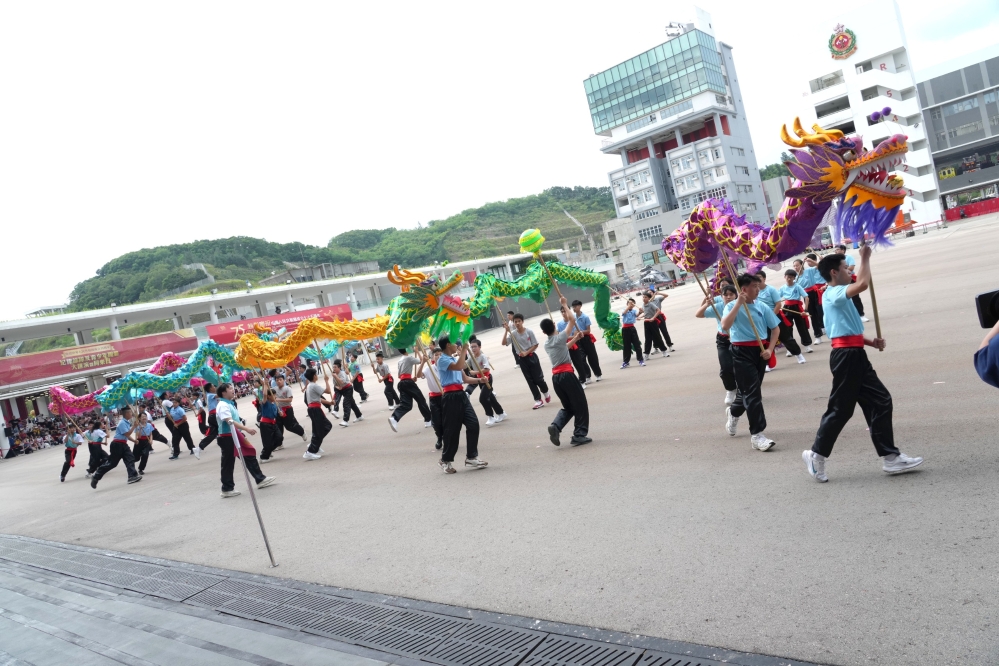 0bee4df3-8803-47f6-9b27-50fd3bc615f6