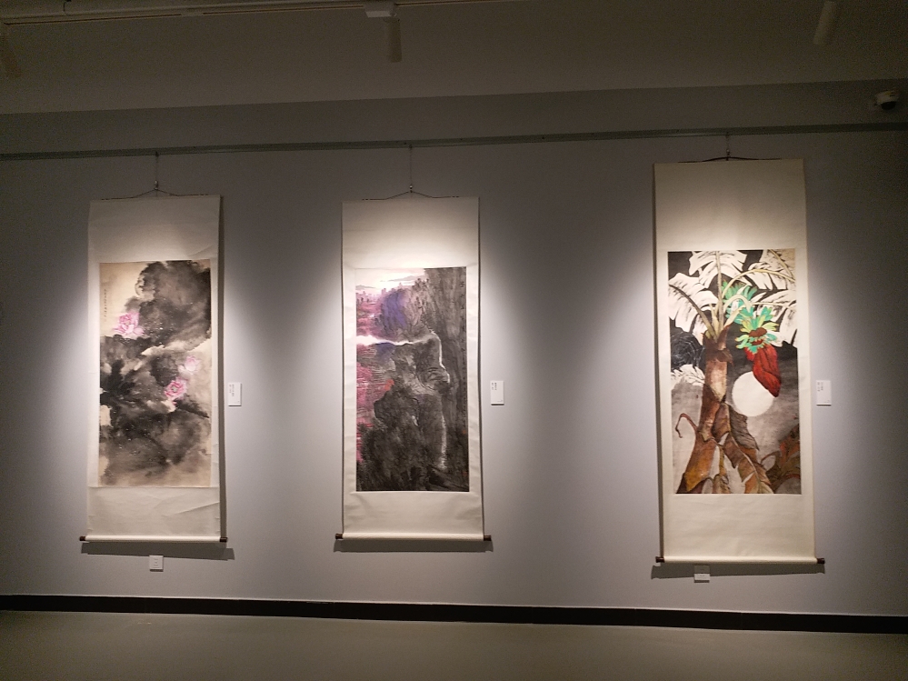 “大美同行--京港艺术家邀请展”展览现场 “大美同行--京港艺术家邀请展”展览现场