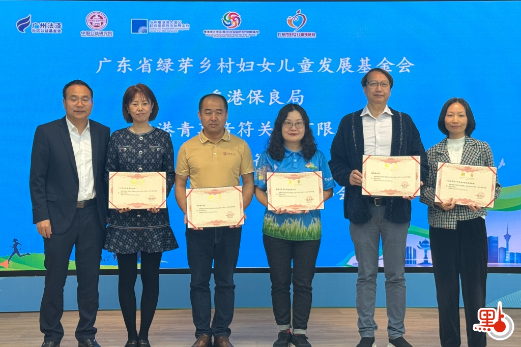 65e817a1e4b017d96e7916d4_v1