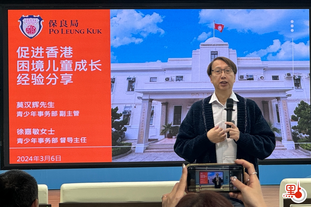 65e816d9e4b017d96e7915f3_v1