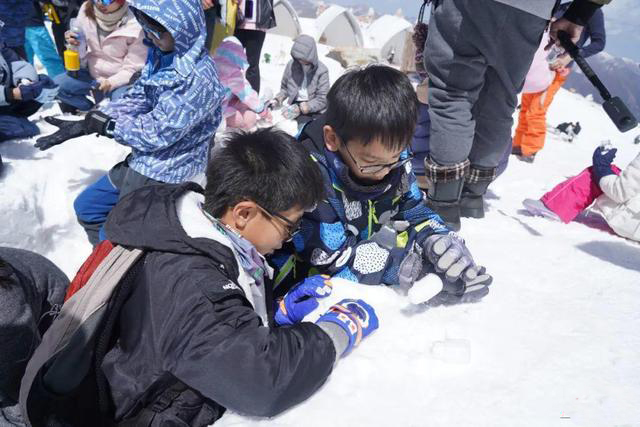 qrgQHLOMTbM1j7ZFbEXXwjLUXitLxFsO5d6