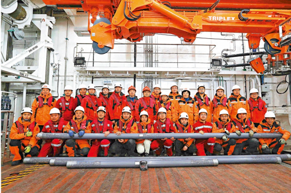 66133c95e4b01604b4a69110