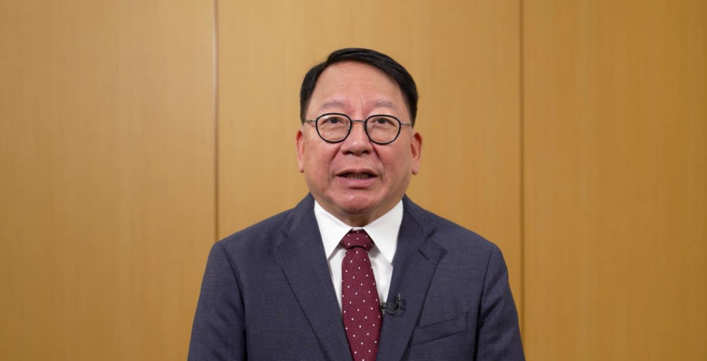 香港特区政府政务司司长陈国基透过视频致辞,祝贺香港辽宁社团总会成立。 萤幕截图 2024-07-17 上午11.26.33