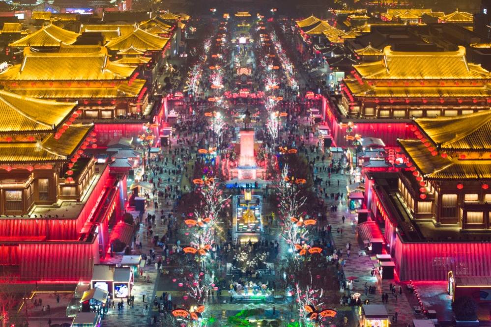 2024年2月2日拍攝的西安大唐不夜城景色(無人機照片)。新華社記者 攝 20240722f47f37dda3d04fce9408f3f7ab934876_202407228becceddf2744776afb5144c39a322fb