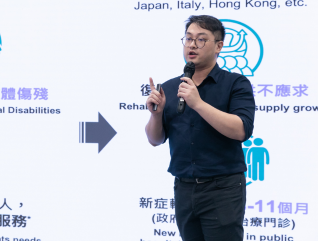 方兆轩(Agathon)曾完成本地大学的翻译学士学位课程,但发现并非兴趣所在,毅然放弃全职工作,报读VTC数据科学及人工智能高级文凭课程,现已升读本地大学计算机科学相关学士学位,转换人生跑道。 图片8